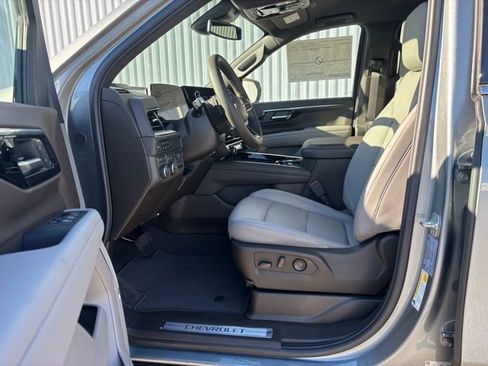 New 2026 Chevrolet Tahoe LT w/ Comfort Package AWD/4WD image 13