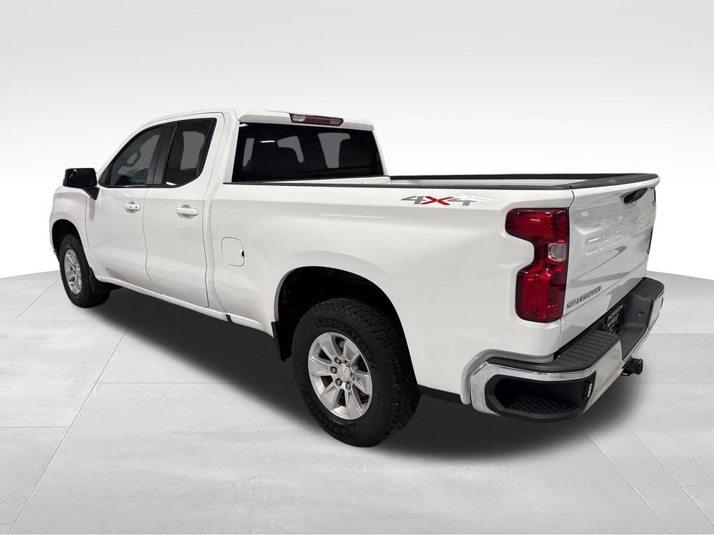 Used 2023 Chevrolet Silverado 1500 LT AWD/4WD image 48