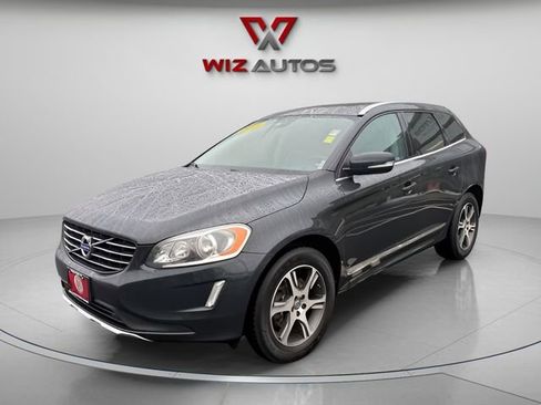 Used 2015 Volvo XC60 T6 image 1