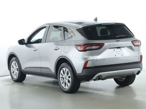 Used 2023 Ford Escape Active image 12