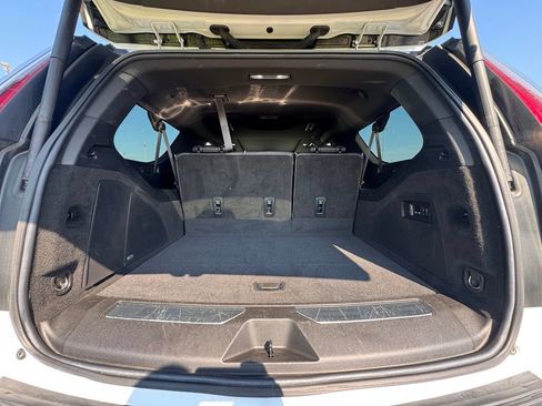 Certified 2023 Cadillac Escalade ESV Premium Luxury AWD/4WD image 13