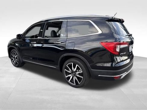 Used 2021 Honda Pilot Touring image 3