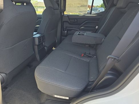 New 2026 Toyota 4Runner SR5 RWD image 17