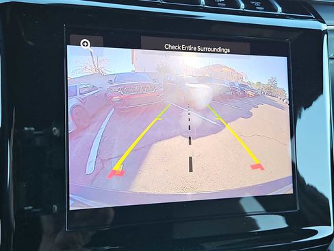 Used 2024 Jeep Grand Cherokee Altitude image 28