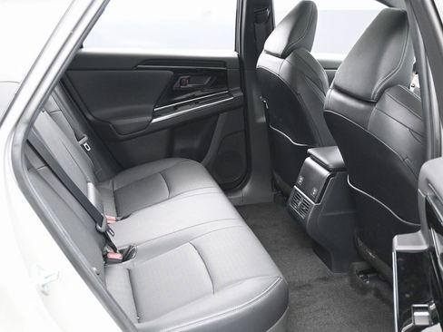 Used 2023 Toyota bZ4X Limited image 29