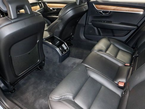 Used 2019 Volvo S90 T6 Inscription w/ Advanced Package image 21