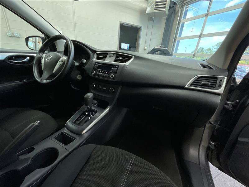 Used 2017 Nissan Sentra S FWD image 30