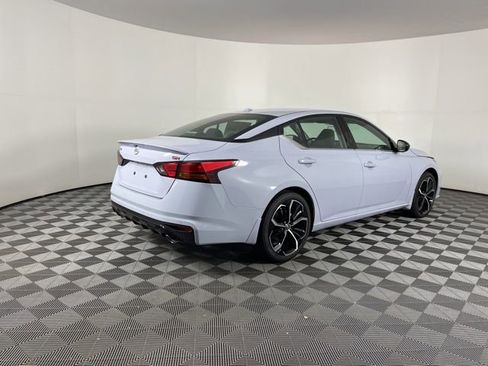 New 2025 Nissan Altima 2.5 SR w/ SR Premium Package image 10