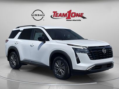 New 2026 Nissan Pathfinder SV