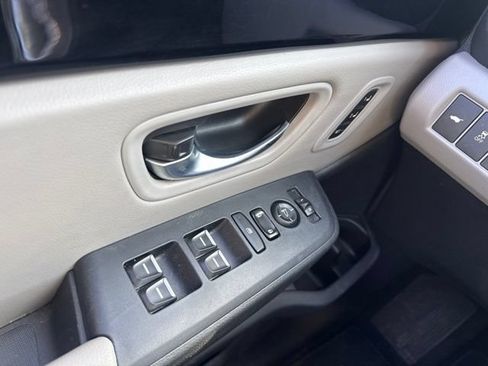 Used 2025 Honda Pilot EX-L image 20