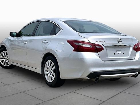 Used 2018 Nissan Altima 2.5 S FWD image 10