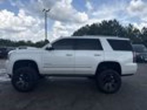 Used 2019 GMC Yukon Denali w/ Denali Ultimate Package AWD/4WD image 9