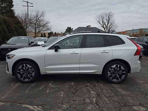 New 2026 Volvo XC60 B5 Plus w/ Climate Package AWD/4WD image 3