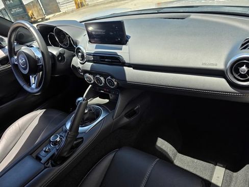 Used 2025 MAZDA MX-5 Miata Grand Touring w/ Weather Package RWD image 14