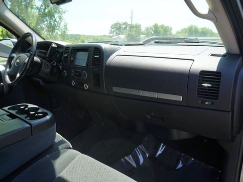Used 2008 Chevrolet Silverado 1500 LT w/ Power Pack Plus AWD/4WD image 19