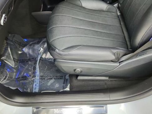 Used 2023 Mercedes-Benz EQE 350+ 4MATIC SUV w/ Pinnacle Trim Package image 34