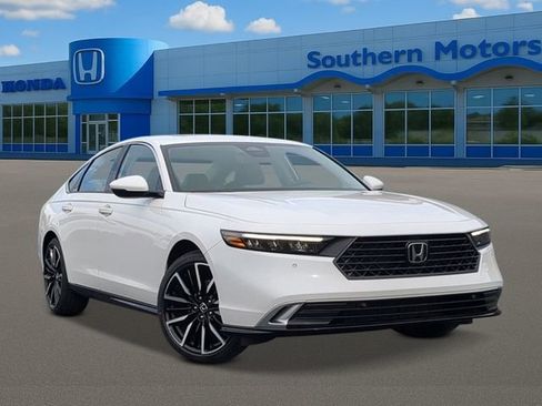 New 2026 Honda Accord Touring image 7