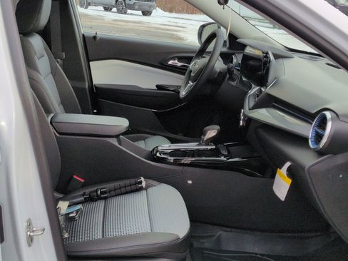 New 2026 Chevrolet Trax LT w/ Driver Confidence Package image 85