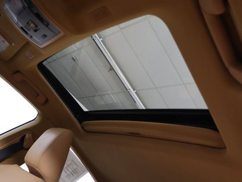 Used 2023 Lexus ES 350 w/ Premium Package image 20