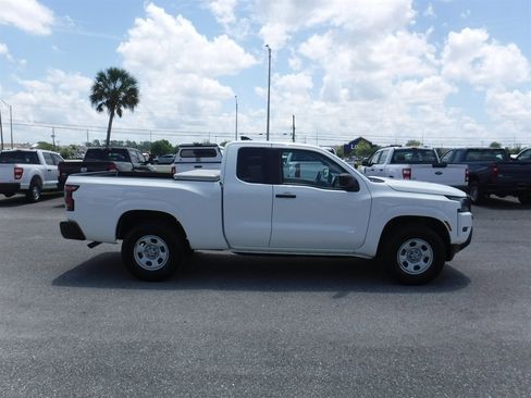 Used 2024 Nissan Frontier S w/ S Utility Package AWD/4WD image 3