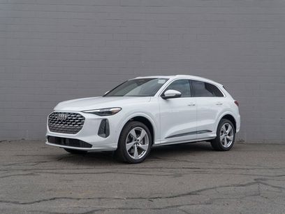 New 2025 Audi Q5 Premium Plus