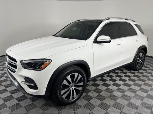 Certified 2025 Mercedes-Benz GLE 350 4MATIC image 8