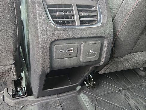 Used 2023 Chevrolet Blazer RS w/ Enhanced Convenience Package image 17