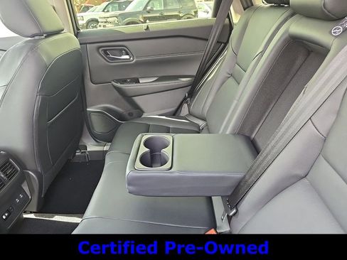 Used 2024 Nissan Rogue SL w/ SL Premium Package image 25