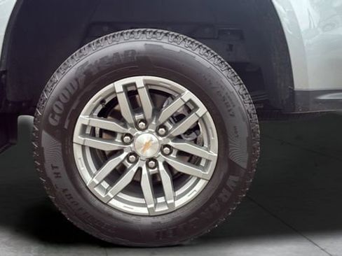 Certified 2024 Chevrolet Colorado LT w/ LT Convenience Package image 28