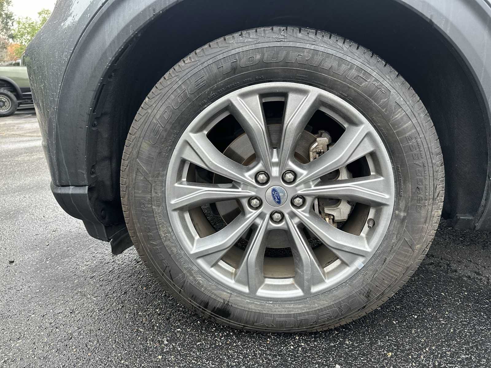 Used 2023 Ford Explorer Limited RWD image 17