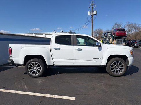 Used 2019 GMC Canyon Denali image 6