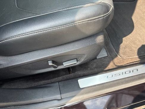 Used 2020 Ford Fusion Titanium FWD image 6