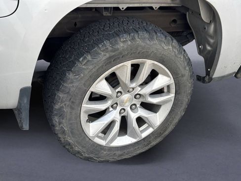 Used 2021 Chevrolet Silverado 1500 Custom RWD image 5