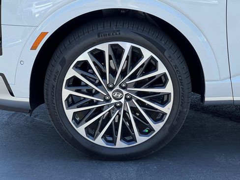 Certified 2026 Hyundai Palisade Calligraphy AWD/4WD image 13