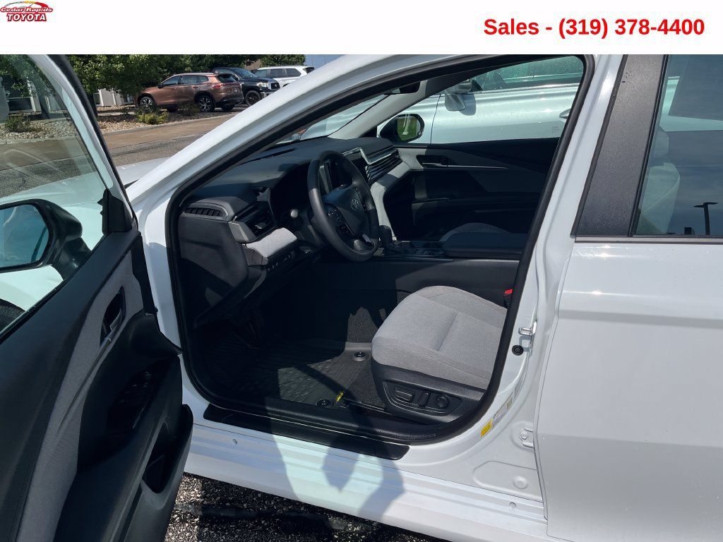 Certified 2025 Toyota Camry LE w/ Convenience Package FWD image 13