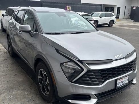 Certified 2023 Kia Sportage LX FWD image 1