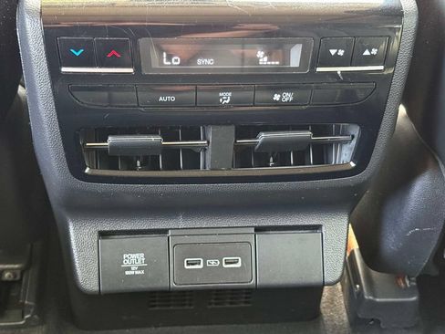 Certified 2024 Acura MDX w/ Technology Package AWD/4WD image 11