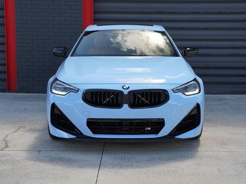 Used 2025 BMW M240i Coupe RWD image 9