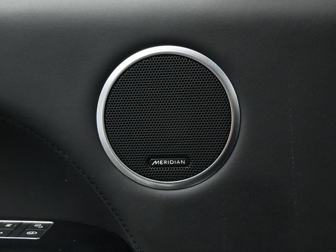 Used 2020 Land Rover Range Rover Sport HST image 42