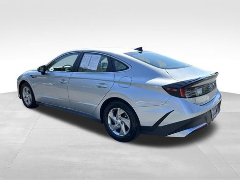 Certified 2025 Hyundai Sonata SE FWD image 5