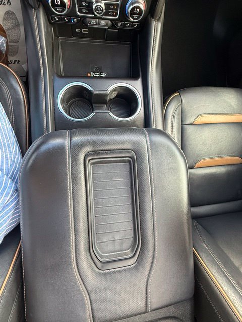 Used 2022 GMC Yukon AT4 w/ Technology Package AWD/4WD image 20