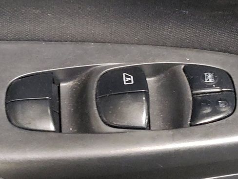 Used 2019 Nissan Sentra SV FWD image 27