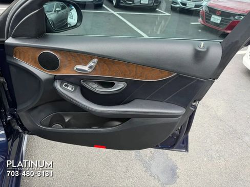 Used 2018 Mercedes-Benz C 300 4MATIC Sedan image 21