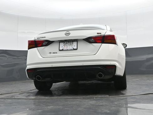 Used 2024 Nissan Altima 2.5 SR image 30