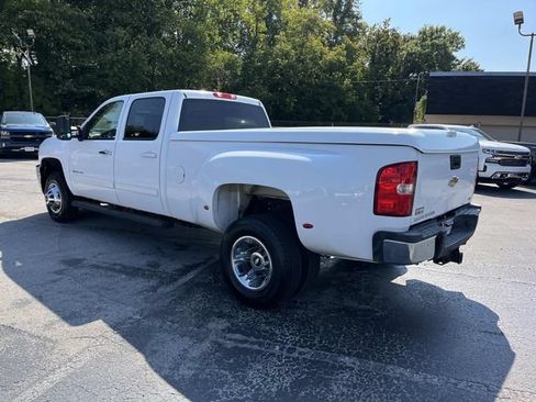 Used 2011 Chevrolet Silverado 3500 LTZ w/ LTZ Plus Package AWD/4WD image 5