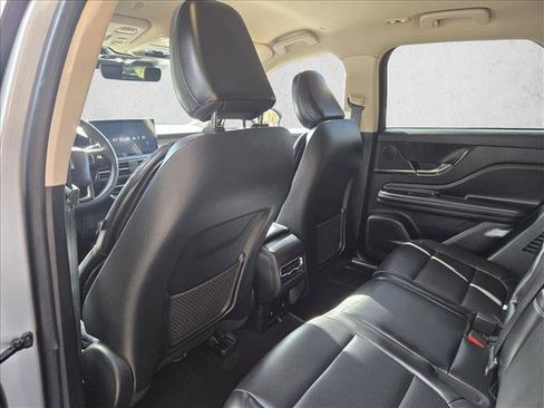 Used 2023 Lincoln Corsair Standard w/ Equipment Group 101A image 13