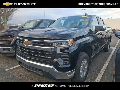 Used 2025 Chevrolet Silverado 1500 LT