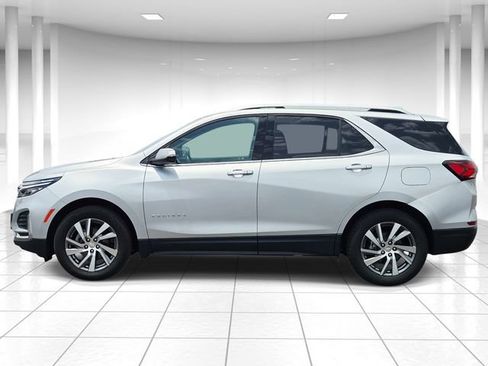 Certified 2022 Chevrolet Equinox Premier AWD/4WD image 2