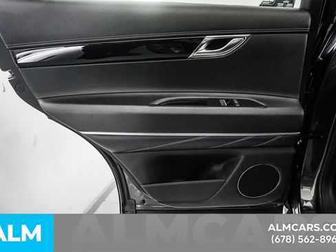 Used 2025 Genesis GV80 2.5T Standard AWD/4WD image 51