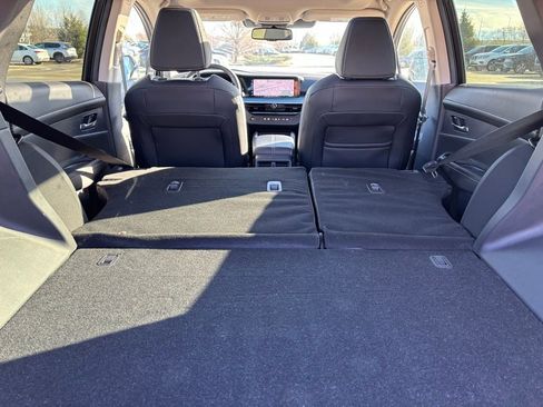 Used 2025 Nissan Murano SL image 12